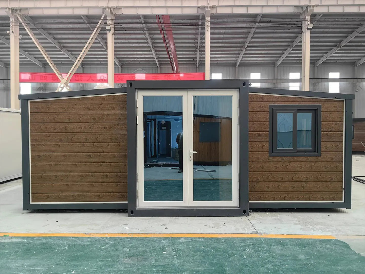 40ft expandable container house 1 - 4 bedrooms 1 - 2bathroom for granny flat ADU - Efumily International