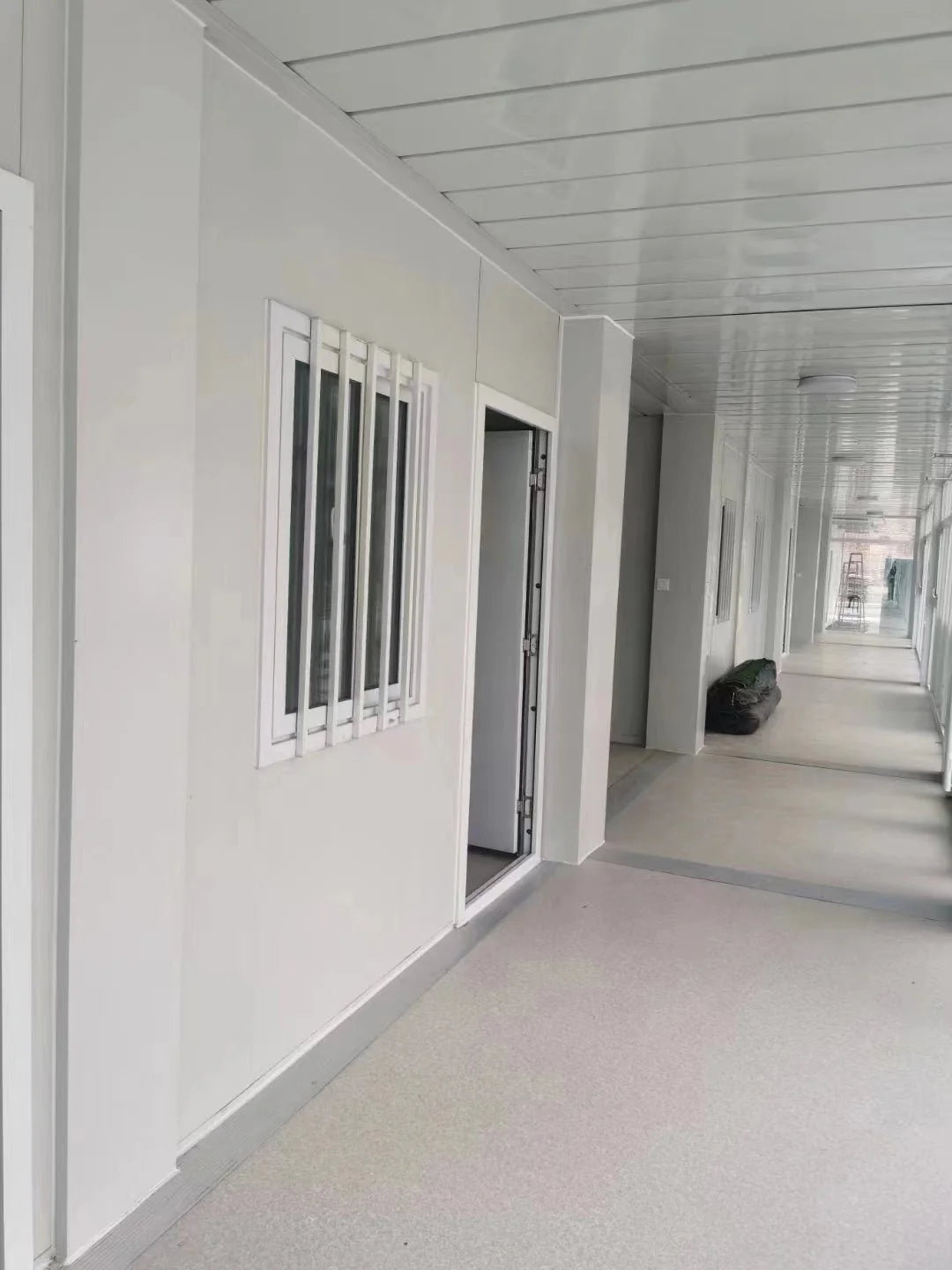 Flat Pack House FPH01 detachable container house MOQ 6 units/ 40HC - Efumily International